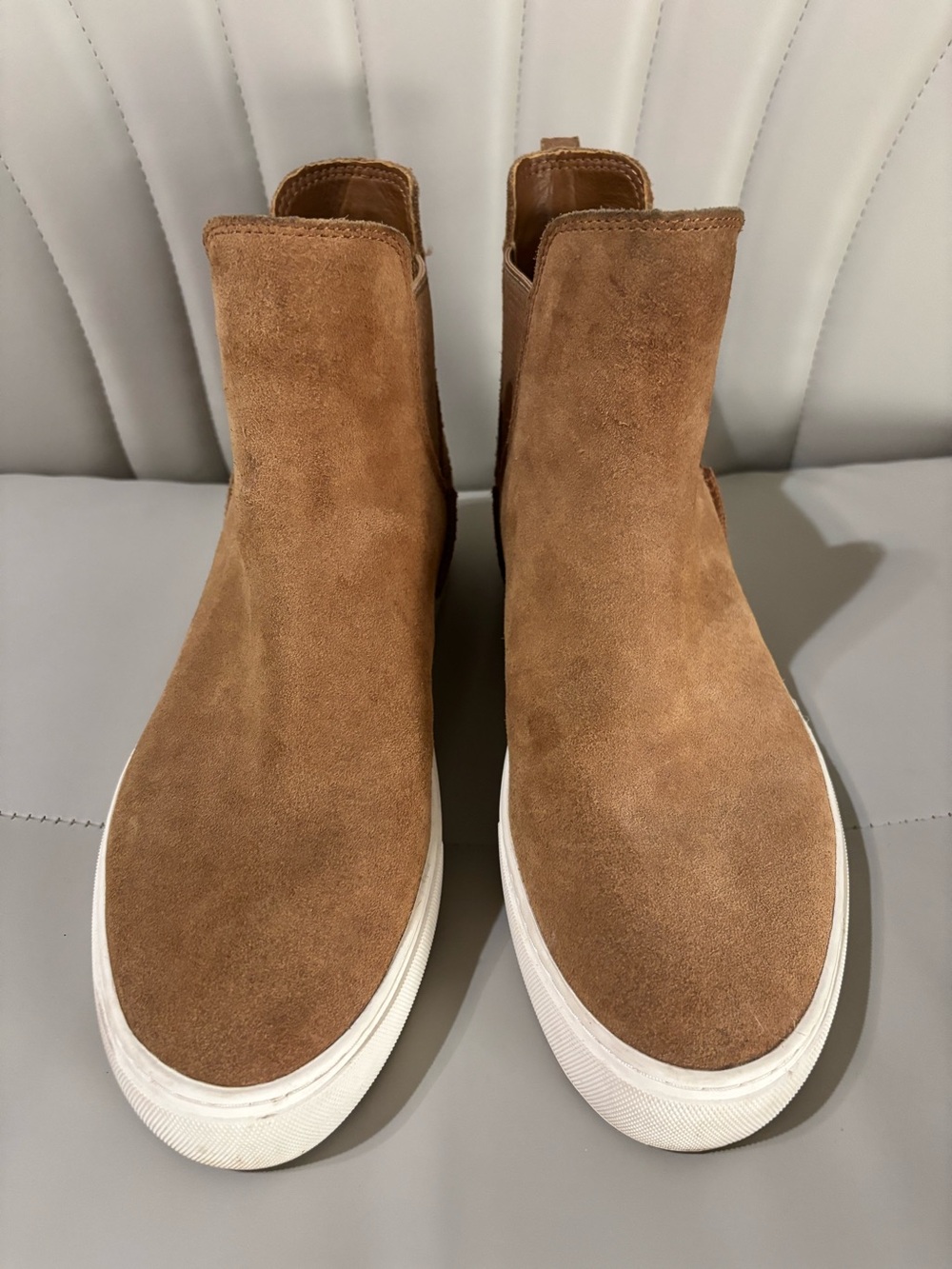 Ugg suede ankle boots 9